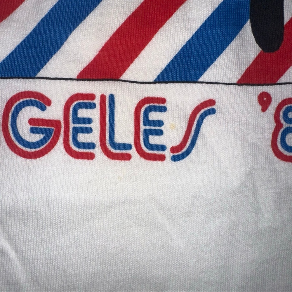 Vintage 80s Crazy Shirts B. Kilban Los Angeles 1984 Olympics Cat T-Shirt Small - Picture 11 of 12